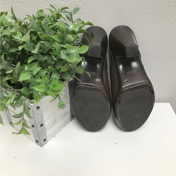 Nurture Leather Mules Slip On - Size 8.5 - Picture 3 of 3